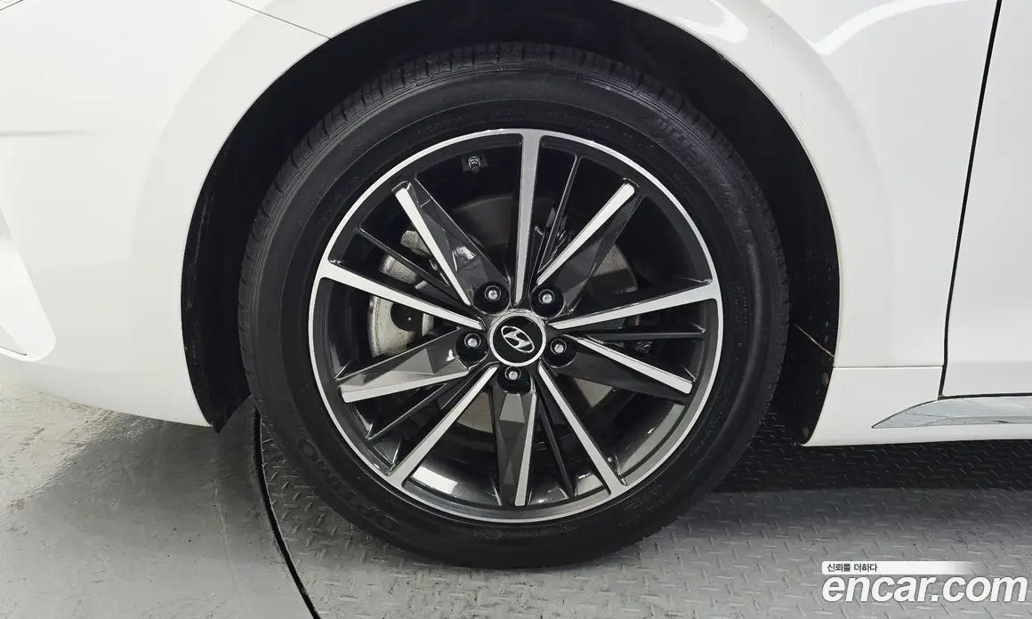 Hyundai Grandeur 2020 3.3 автомат (гидро), фото 5 Hyundai Grandeur 2020 3.3 автомат (гидро), фото 5