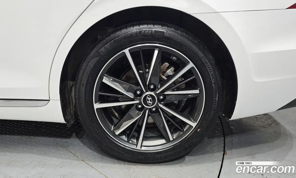 Hyundai Grandeur 2020 3.3 автомат (гидро), фото 7 Hyundai Grandeur 2020 3.3 автомат (гидро), фото 7