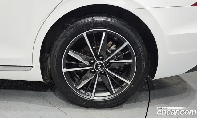 Hyundai Grandeur 2020 3.3 автомат (гидро), миниатюра 7 Hyundai Grandeur 2020 3.3 автомат (гидро), миниатюра 7