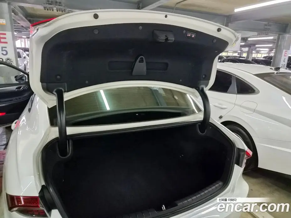 Hyundai Grandeur 2020 2.5 автомат (гидро), фото 18 Hyundai Grandeur 2020 2.5 автомат (гидро), фото 18