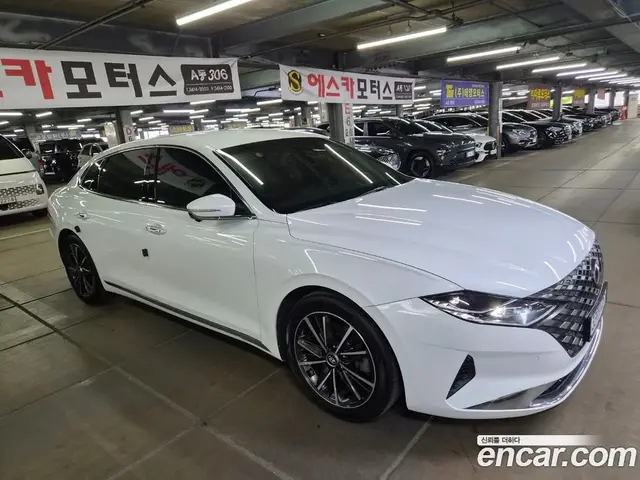 Hyundai Grandeur 2020 2.5 автомат (гидро), миниатюра 3 Hyundai Grandeur 2020 2.5 автомат (гидро), миниатюра 3