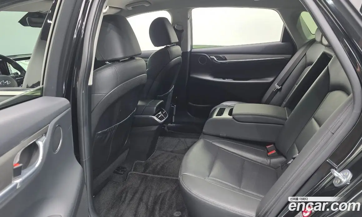 Hyundai Grandeur 2022 3.0 автомат (гидро), фото 16 Hyundai Grandeur 2022 3.0 автомат (гидро), фото 16