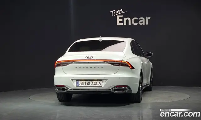 Hyundai Grandeur 2022 2.5 автомат (гидро), миниатюра 4 Hyundai Grandeur 2022 2.5 автомат (гидро), миниатюра 4