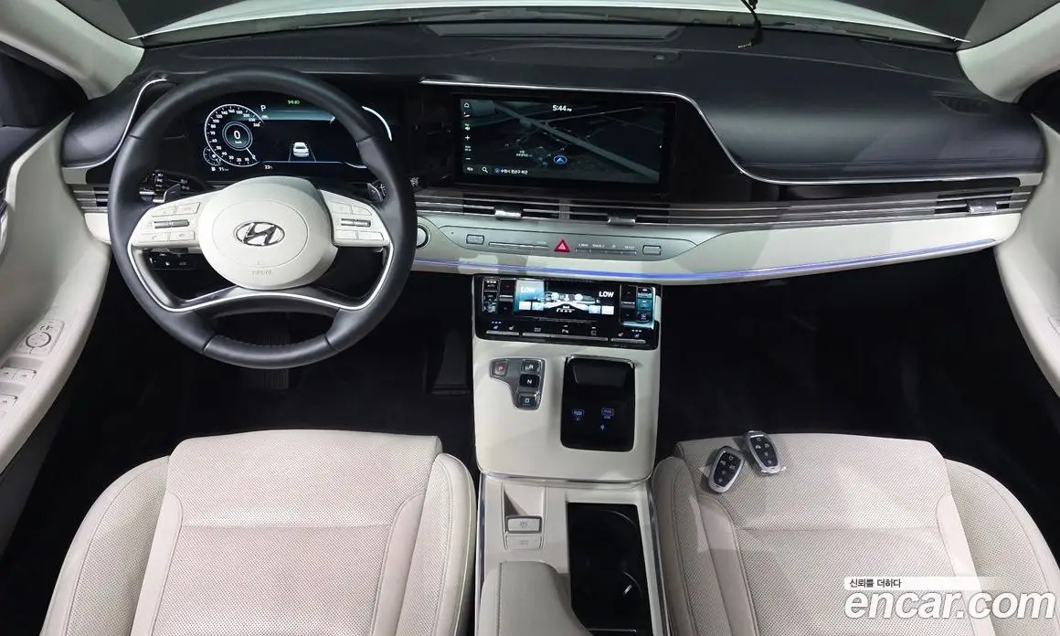 Hyundai Grandeur 2022 2.5 автомат (гидро), фото 10 Hyundai Grandeur 2022 2.5 автомат (гидро), фото 10
