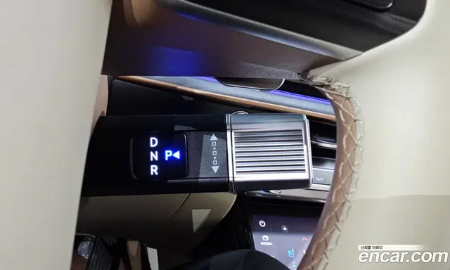 Hyundai Grandeur 2023 1.6 автомат (гидро), миниатюра 12