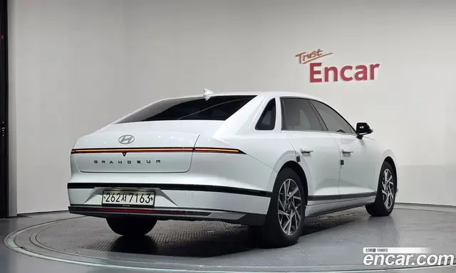 Hyundai Grandeur 2024 3.5 автомат (гидро), миниатюра 2