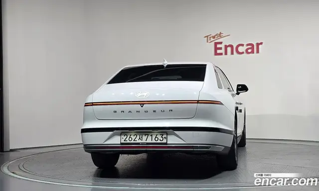 Hyundai Grandeur 2024 3.5 автомат (гидро), миниатюра 4
