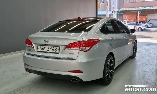 Hyundai i40 2013 1.7 автомат (гидро), миниатюра 2