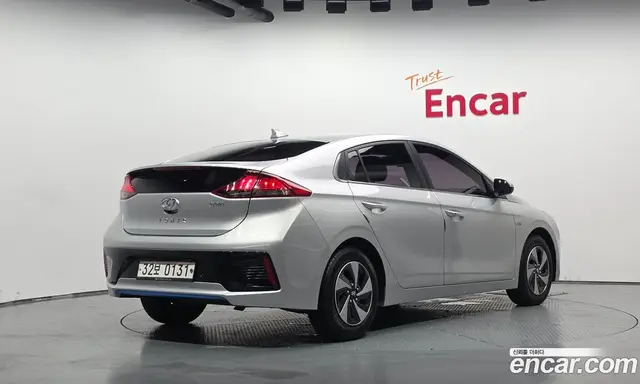 Hyundai Ioniq, 2016, 46 203 км