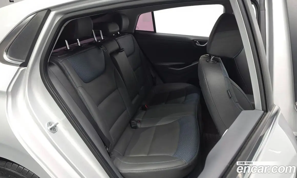 Hyundai Ioniq 2016 1.6 автомат (гидро), фото 16