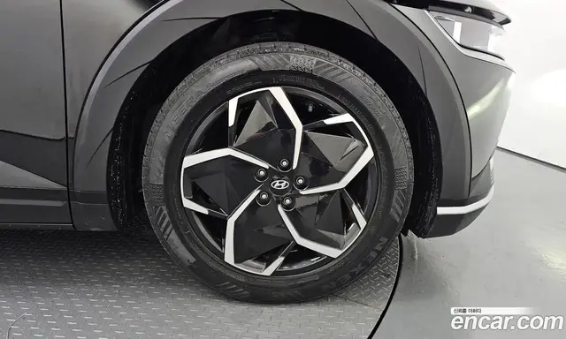 Hyundai Ioniq 5 2021 0.1 автомат (гидро), миниатюра 5