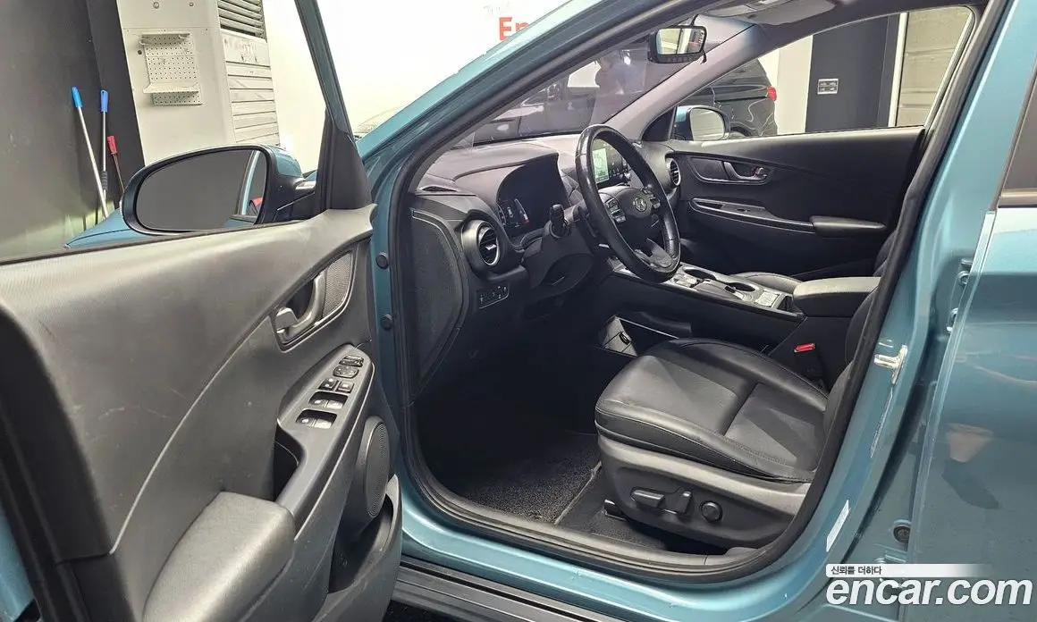 Hyundai Kona 2018 0.2 автомат (гидро), фото 13