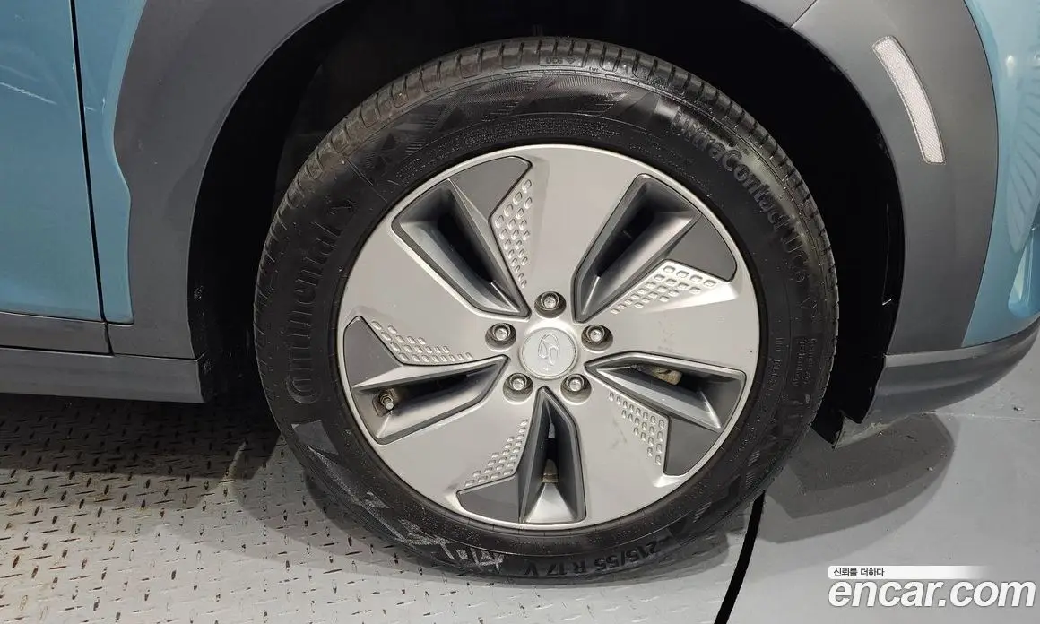 Hyundai Kona 2018 0.2 автомат (гидро), фото 5