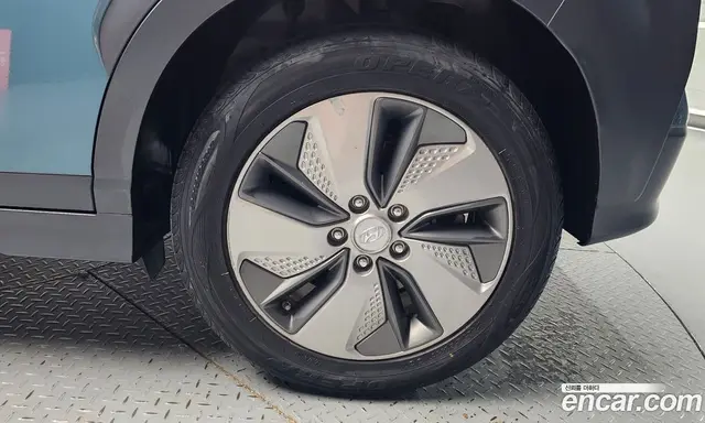 Hyundai Kona 2018 0.2 автомат (гидро), миниатюра 7