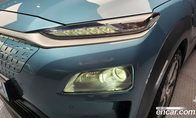 Hyundai Kona 2018 0.2 автомат (гидро), миниатюра 8