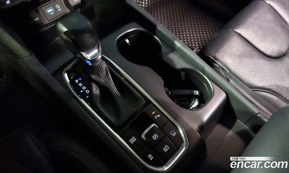 Hyundai Santa Fe 2018 2.0 автомат (гидро), фото 12
