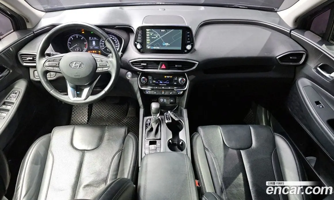 Hyundai Santa Fe 2018 2.0 автомат (гидро), фото 10