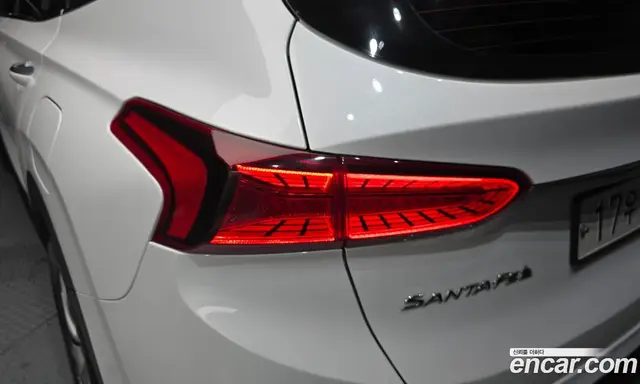 Hyundai Santa Fe 2018 2.2 автомат (гидро), миниатюра 9