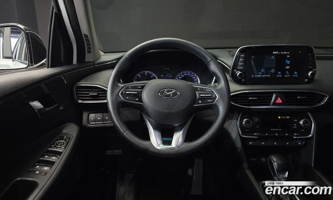 Hyundai Santa Fe 2018 2.0 автомат (гидро), фото 13