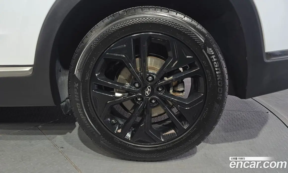Hyundai Santa Fe 2018 2.0 автомат (гидро), фото 5