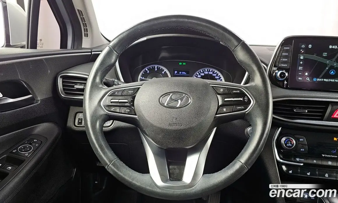Hyundai Santa Fe 2019 2.0 автомат (гидро), фото 13