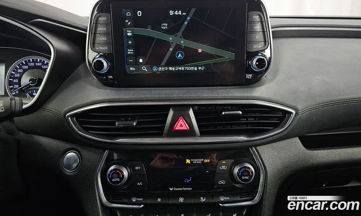 Hyundai Santa Fe 2019 2.0 автомат (гидро), фото 14