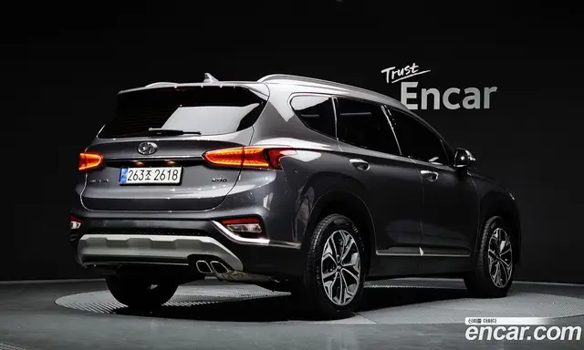 Hyundai Santa Fe 2019 2.0 автомат (гидро), миниатюра 2