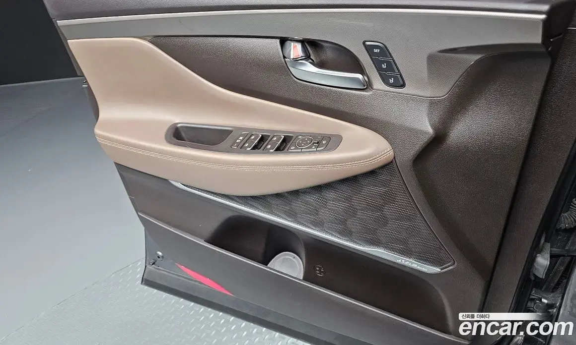 Hyundai Santa Fe 2019 2.0 автомат (гидро), фото 14
