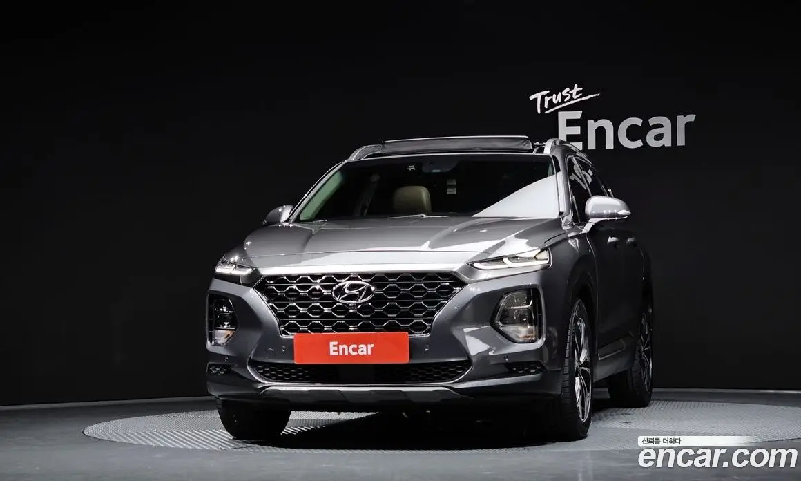 Hyundai Santa Fe 2019 2.0 автомат (гидро), фото 3