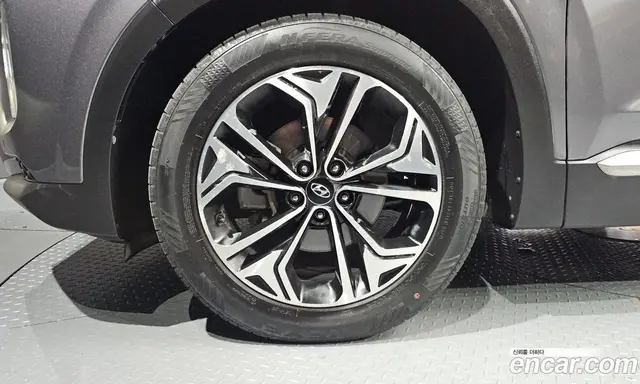 Hyundai Santa Fe 2019 2.0 автомат (гидро), миниатюра 5