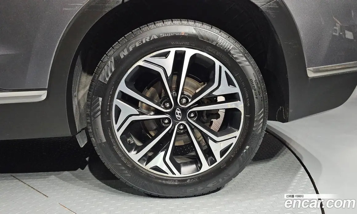 Hyundai Santa Fe 2019 2.0 автомат (гидро), фото 7