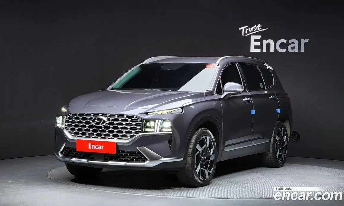 Hyundai Santa Fe 2021 2.2 автомат (гидро), фото 1 Hyundai Santa Fe 2021 2.2 автомат (гидро), фото 1
