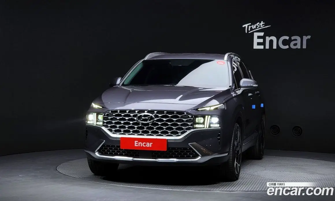 Hyundai Santa Fe 2021 2.2 автомат (гидро), фото 3 Hyundai Santa Fe 2021 2.2 автомат (гидро), фото 3