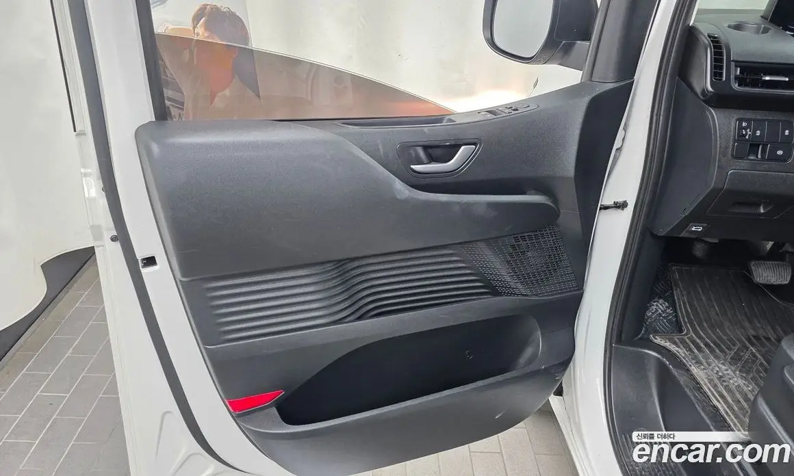 Hyundai Staria 2022 2.2 автомат (гидро), фото 14 Hyundai Staria 2022 2.2 автомат (гидро), фото 14