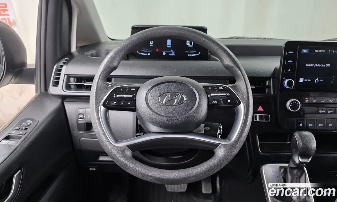 Hyundai Staria 2022 2.2 автомат (гидро), фото 18 Hyundai Staria 2022 2.2 автомат (гидро), фото 18