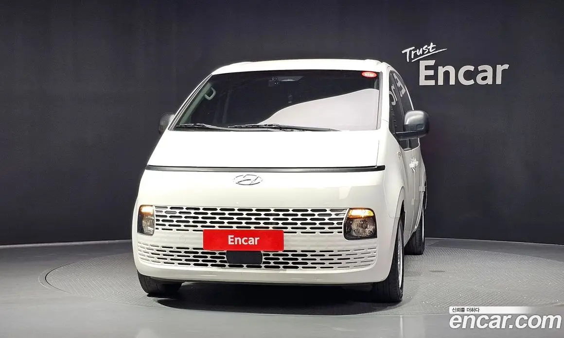Hyundai Staria 2022 2.2 автомат (гидро), фото 3 Hyundai Staria 2022 2.2 автомат (гидро), фото 3