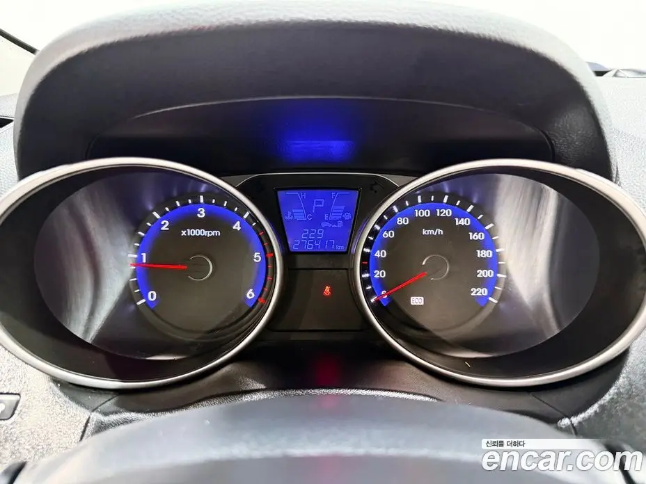Hyundai Tucson 2009 2.0 автомат (гидро), фото 5
