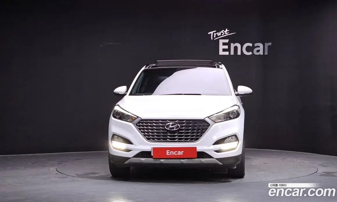 Hyundai Tucson 2017 1.7 автомат (гидро), фото 3