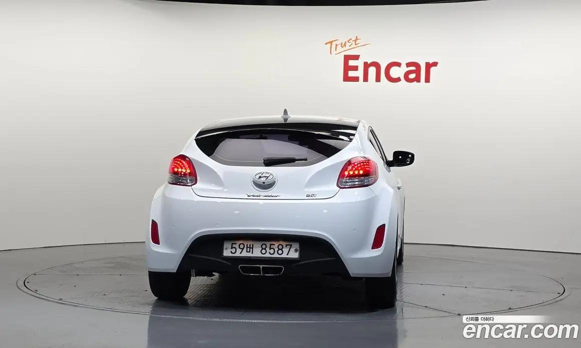 Hyundai Veloster 2014 1.6 автомат (гидро), фото 4