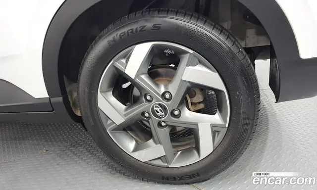Hyundai Venue 2022 1.6 автомат (гидро), миниатюра 7 Hyundai Venue 2022 1.6 автомат (гидро), миниатюра 7