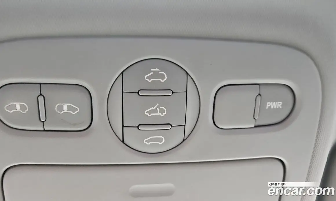 Kia Carnival 2012 2.2 автомат (гидро), фото 17 Kia Carnival 2012 2.2 автомат (гидро), фото 17