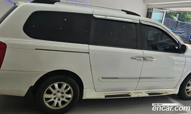 Kia Carnival 2012 2.2 автомат (гидро), миниатюра 7 Kia Carnival 2012 2.2 автомат (гидро), миниатюра 7