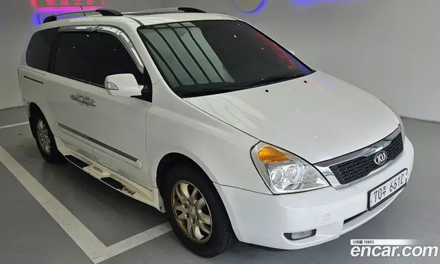 Kia Carnival 2012 2.2 автомат (гидро), миниатюра 8 Kia Carnival 2012 2.2 автомат (гидро), миниатюра 8