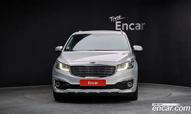 Kia Carnival 2017 3.3 автомат (гидро), миниатюра 3 Kia Carnival 2017 3.3 автомат (гидро), миниатюра 3