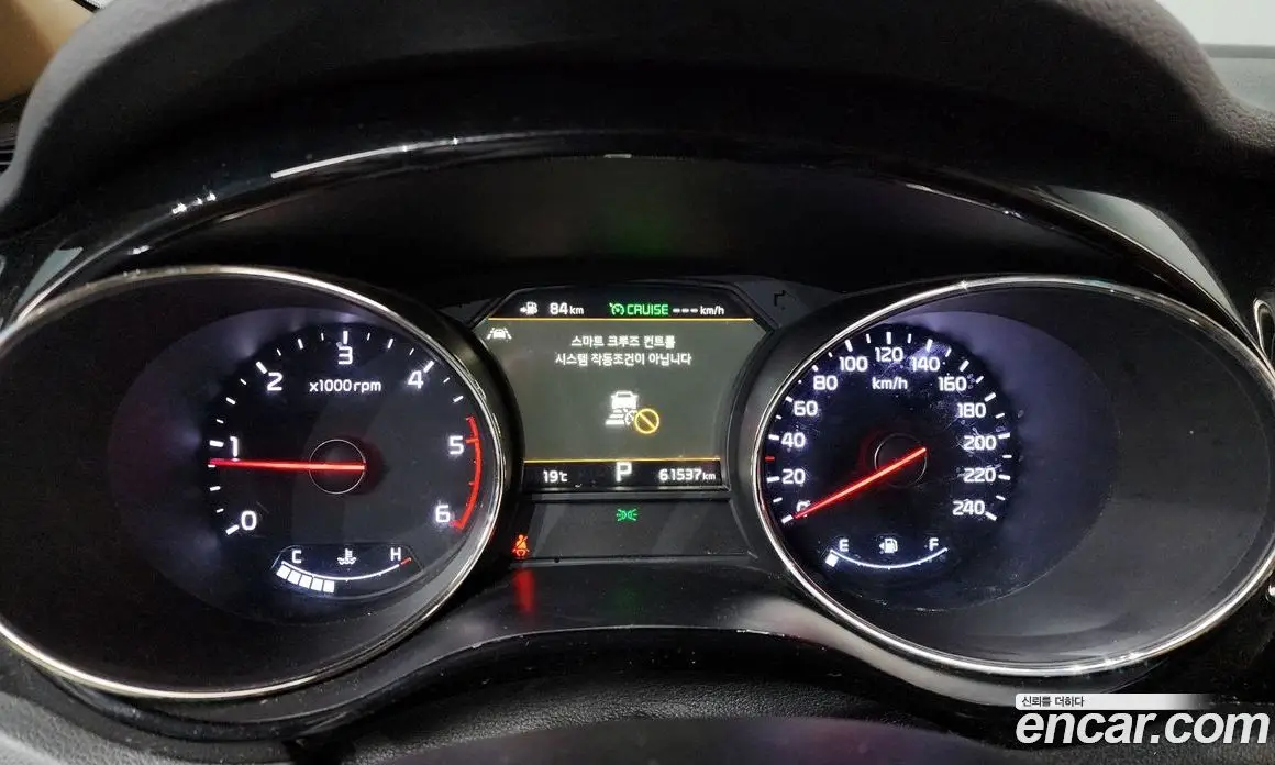 Kia Carnival 2018 2.2 автомат (гидро), фото 8 Kia Carnival 2018 2.2 автомат (гидро), фото 8