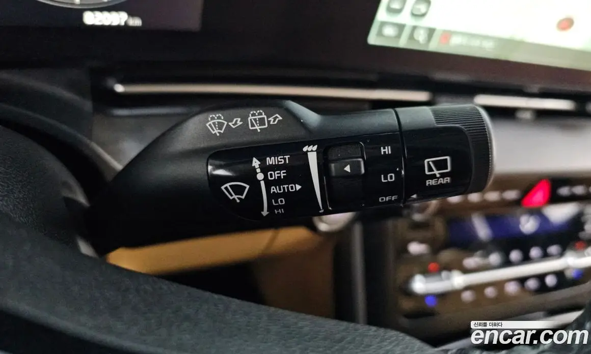 Kia Carnival 2021 2.2 автомат (гидро), фото 17 Kia Carnival 2021 2.2 автомат (гидро), фото 17