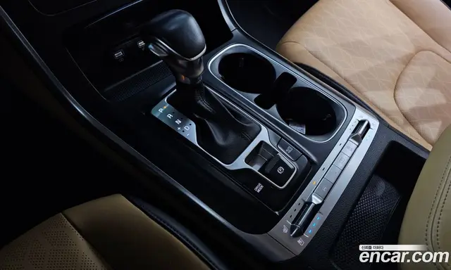 Kia Carnival 2021 2.2 автомат (гидро), миниатюра 9 Kia Carnival 2021 2.2 автомат (гидро), миниатюра 9
