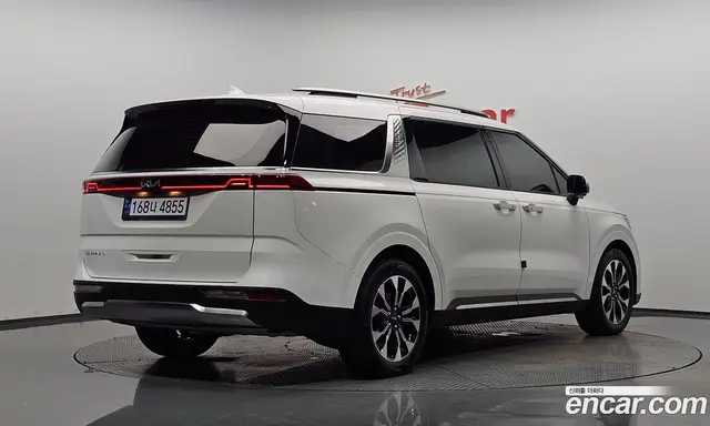 Kia Carnival, 2022, 93 407 км