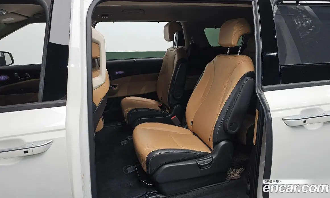 Kia Carnival 2022 2.2 автомат (гидро), фото 17 Kia Carnival 2022 2.2 автомат (гидро), фото 17