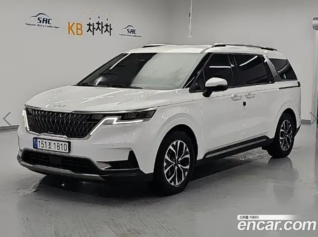 Kia Carnival, 2023, 65 695 км
